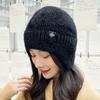 Gorro para Mujer de Comercio Exterior Otoño e Invierno Nuevo Etiqueta de Flor de Nieve Gorro de Punto para Mujer Estudiante Japonés Simple Forrado de Felpa Protección Tibia para los Oídos Gorro de Lana