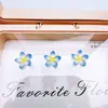 Accesorios de arte para uñas florales de moda, pendientes de botón de flor de cinco pétalos en degradado súper de hada, decoraciones para uñas 3D de resina para DIY al por mayor
