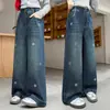 Jeans para Niña 2026 Nueva Moda Otoñal Estilo Coreano Niños Talla Mediana y Grande Pantalones de Pierna Ancha Bordados de Trébol para Niñas