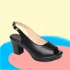 Sandálias populares de couro macio de ponta aberta para o verão, sapatos femininos plataforma antiderrapantes, sandálias de salto alto de comércio exterior