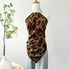 Nuevo comercio exterior transfronterizo verano moda europea y americana sexy cuello halter camisola top playero malasio con pañuelo de seda