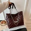 2026 Bolsas para Mujer de Nicho Gran Capacidad Bolso Tote para Hombro Bolso Cruzado de Hombro Único Otoño/Invierno Bolso para Viajar con Aspecto de Alta Gama