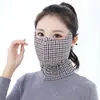 Máscara de inverno feminina para outono e inverno, protetora de pescoço, espessa, à prova de poeira, resistente ao frio, quente, respirável, xadrez para ciclismo, lavável, à prova de vento