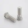 Venta directa de fábrica es adecuado para tornillo de tuerca de llanta de neumático de automóvil Jiangling Baodian Qingling perno de cubo primera generación cabello