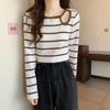 Blusa de Tricô Listrada de Manga Longa para Mulheres, Outono e Inverno 2026, Design Único, Vazada, Modelagem Justa, Top Curto Versátil
