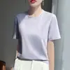 Camiseta feminina plus size de algodão puro, gola redonda, manga curta, coleção verão 2026, cor sólida, corte solto, peça de vestir versátil para puxar pela cabeça