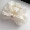 Pinza de Pelo de Resorte con Lazo de Cinta de Encaje Estilo Coreano Moda Pequeño Lindo Colgante de Perla Accesorios para el Cabello de Alta Gama Primavera y Verano