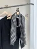 Bufanda Larga de Lino a Rayas Retro para Mujer Primavera Verano Delgada de Gama Alta Artística Braga para el Cuello Estilo Coreano Protector de Cuello Chal Otoño