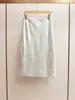 Traje de Satén con Top Bordado Estilo Chinoiserie Nuevo para Otoño e Invierno de Mujer de Shenzhen Nanyou + Falda de Corte A