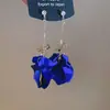 Pendientes de borlas azules de Klein con aguja plateada, pendientes de amor geométricos retro de moda con temperamento de alta gama para mujeres