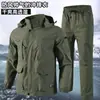 Traje impermeável e corta-vento para montanhismo ao ar livre na primavera e no outono para homens, vestuário de trabalho resistente ao desgaste e quente para pesca, ciclismo e proteção do trabalho