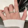 Anillo de plata de ley S925 con hoja y diamante para mujer, diseño único, banda fina de mariposa totalmente pavonada con diamantes, anillo abierto ajustable versátil