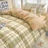 Ropa de Cama de Tres Piezas 100% Algodón para Dormitorio de Estudiantes Sábana de Algodón Puro Funda Nórdica Funda Nórdica Individual de Algodón Faldón de Cama Estilo Nuevo