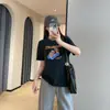 Zedaijiayi Camiseta de Manga Corta Redonda de Lana Australiana Engrosada con Bordado de Letras de Tomate Curativo Reductor de Edad para Mujer Modelo Nuevo 2026