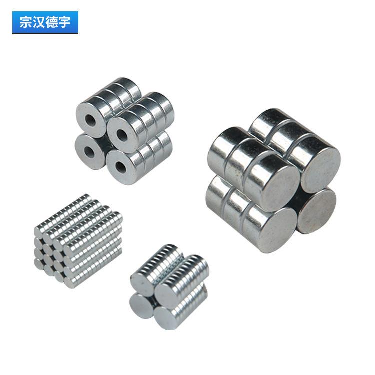 12450706085_1233553747