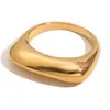 Moda Europea y Americana Elegante Francés Retro Personalidad Explosiones Joyería Acero Inoxidable Chapado en Oro de 18K Anillo Ovalado de Flor para Mujer