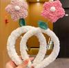 Zhao Rusi - Diadema de felpa con flores pequeñas para mujer, estilo similar al lavado facial, con dibujos animados, para celebrantes de Internet