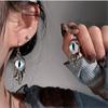 Ojo del Diablo ~ Pendientes de Ojo Azul con Personalidad Divertida Diseño Femenino Sentido Personalidad Avanzada Pendientes de Viento de Tierra Desperdiciada