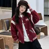 Jaqueta infantil 2026 novo estilo outono, tamanho médio e grande, jaqueta baseball color block bordada com letras, top moderno para usar no outono