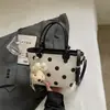 2026 Verano Nuevo Estilo Alta Apariencia Diseño de Lunares Bolso de Mano Bolso de Hombro para el Trabajo Trayecto Diario Casual Bolso Cubo Personalizado de Moda