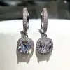 TK live TEMU aretes nuevos al por mayor moda diamante cuadrado brillante circón aretes colgantes para mujer aretes de lujo ligero para el día a día