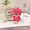 Pegamento en crema accesorios juguete de dibujos animados story llavero muñeco colgante adornos para mochila actividad regalo pequeño venta al por mayor