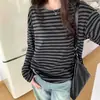 Venta al por mayor de fábrica otoño e invierno Nuevo cuello redondo a rayas holgado talla grande chica rellenita manga larga camiseta top casual versátil para mujer