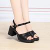 Uma geração de sapatos de verão moda solas grossas com sandálias salto grosso feminino bico aberto solas macias Coringa salto alto sapatos femininos