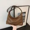 Nova Bolsa Grande de Textura 2024 Feminina Mori Meng Tendência Outono e Inverno Moda Retrô Bolsa de Ombro Bolsa Tote de Nicho