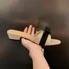 Elegantes sandalias de tacón alto estilo francés para mujer, nuevo modelo de verano 2026, adecuadas para usar con faldas, zapatos sin cordones de tacón fino para salir