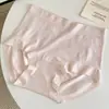 Ropa interior de mujer sin costuras, modelo nuevo 2026, cintura media-alta, shorts tipo triángulo sin costuras que levantan el trasero para adolescentes, empaquetados individualmente de fábrica
