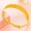 Pulseira Push-Pull com Padrão de Estrela Completa Banhada a Ouro Vietnamita para Mulheres, Cor Duradoura, Pulseira de Latão, Joias de Bracelete de Imitação Atacado