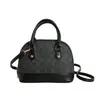 Otoño 2026 Nuevo Bolso de Mano Bolso Concha Estilo Retro Lujo Ligero Moda Tendencia Versátil Bolso de Hombro Cruzado Bolso para Mujer
