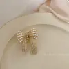 Clip de agarre con borla de mariposa súper hada, hueco, con perla y pedrería, clip de tiburón para la parte posterior de la cabeza, temperamento, tocado, accesorios para el cabello al por mayor