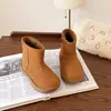 Botas de Algodão Quentes Espessas de Pelúcia para Crianças do Nordeste 2026 Inverno Novo Botas Curtas Antiderrapantes Fáceis de Calçar Botas de Neve para Meninas