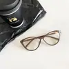 Gafas Retro Color Té Oscuro de Montura Grande Ojo de Gato Lisas para Mujer, Adecuadas para Rostros Cuadrados y Redondos, Efecto Adelgazante, Material TR Ultraligero, Compatibles con Lentes de Alta Graduación
