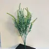Manos de plantas verdes artificiales para proyectos de decoración suave de habitaciones modelo de casa de huéspedes y hotel, decoración de pared de fondo, césped artificial al por mayor
