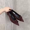 Zapatos de tacón grueso de estilo retro francés para commuting para mujer, modelo nuevo 2026, punta fina, adecuados para combinar con faldas, zapatos de cordones para fiesta, zapatos de abuela, zapatos de trabajo