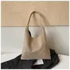 Bolso Casual de Gran Capacidad para Mujer Otoño 2025 Nuevo Elegante Sencillo Chic Bolso de Hombro Único Bolso Tote de Personalidad para Viajar