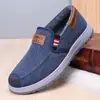 Sapatos Casuais de Tecido Lavado à Água para Homem, Slip-On de Algodão para o Inverno com Forro de Lã, Leves e Confortáveis para Pais de Meia-Idade e Idosos, Solado Macio