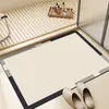 Alfombrilla de Baño Estilo Crema Transfronteriza Alfombrilla para Inodoro Absorbente de Agua Secado Rápido Resistente a la Suciedad Antideslizante Diatomeas Acolchado Alfombrilla para Pies