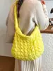 Bolsa Cruzada de Nicho Coreana Plisada a Cuadros Nube Dumpling para Mujer de Gama Alta Casual Ligera Gran Capacidad para Viajar