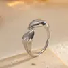 Anillos de Moda y Únicos, Simples y Lujosos, Versátiles, Estilo Ins, Anillos Abiertos de Corazón Doble Transfronterizos Europeos y Americanos