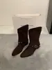 Botas femininas, nova coleção de outono 2026, com fivela de cinto, design versátil, bico quadrado, salto grosso, estilo retrô e um toque da estética "Mellard", botinhas estilo country