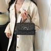 Estilo coreano Bolsa de laço elegante feminina 2024 Nova chegada Bolsa de ombro crossbody Doce distintivo portátil elegante pequeno quadrado Bolsa