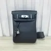 Bolsa de Peito de Couro de Vaca de Camada Única Nova Togo Transfronteiriça Mochila de Grande Capacidade de Ombro Único Unissex Versátil Bolsa da Moda