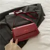 Nova Bolsa da Moda 2026, Estilo Retro Simples, Bolsa de Ombro Elegante, Bolsa Quadrada Pequena Casual, Bolsa Transversal Texturizada da Moda