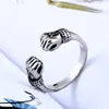 Guerrero de Acero Joyería europea y americana al por mayor anillo personalizado retro puño boxeo titanio acero anillo de acero inoxidable para hombre