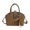 Bolso de Mano Cuadrado Pequeño Versátil de Moda para Mujer 2025 Nuevo Modelo de Invierno Bolso de Hombro Cruzado Mate de Alta Calidad de Nicho