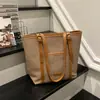 Comercio Exterior Europeo y Americano 2026 Primavera Nuevo Ligero Lujo Colgante Moda Gran Capacidad Retro Viaje Bolso de Mano Bolso Tote para Debajo del Brazo